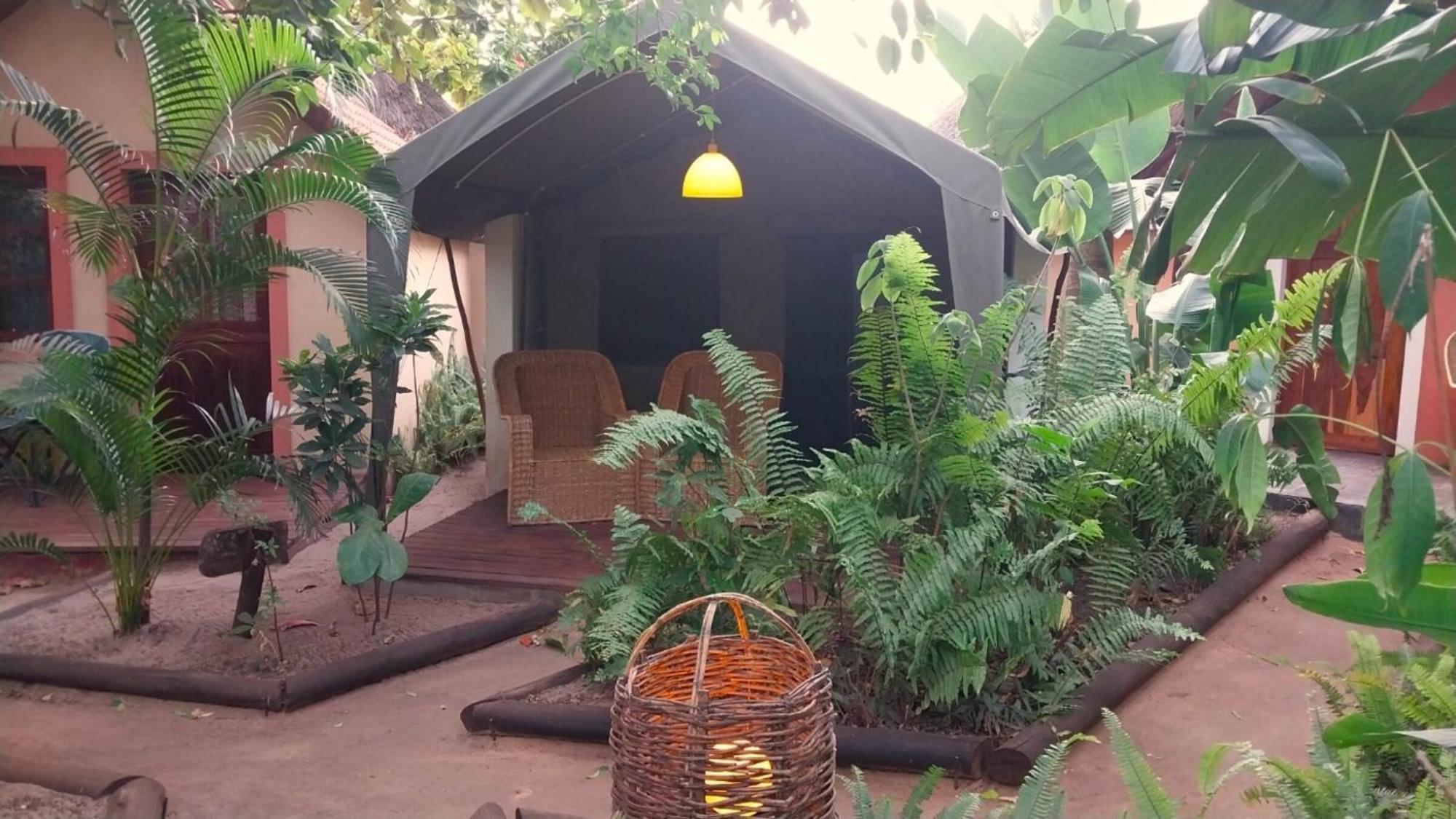 Devocean Eco Adventure Lodge Ponta do Ouro Eksteriør billede